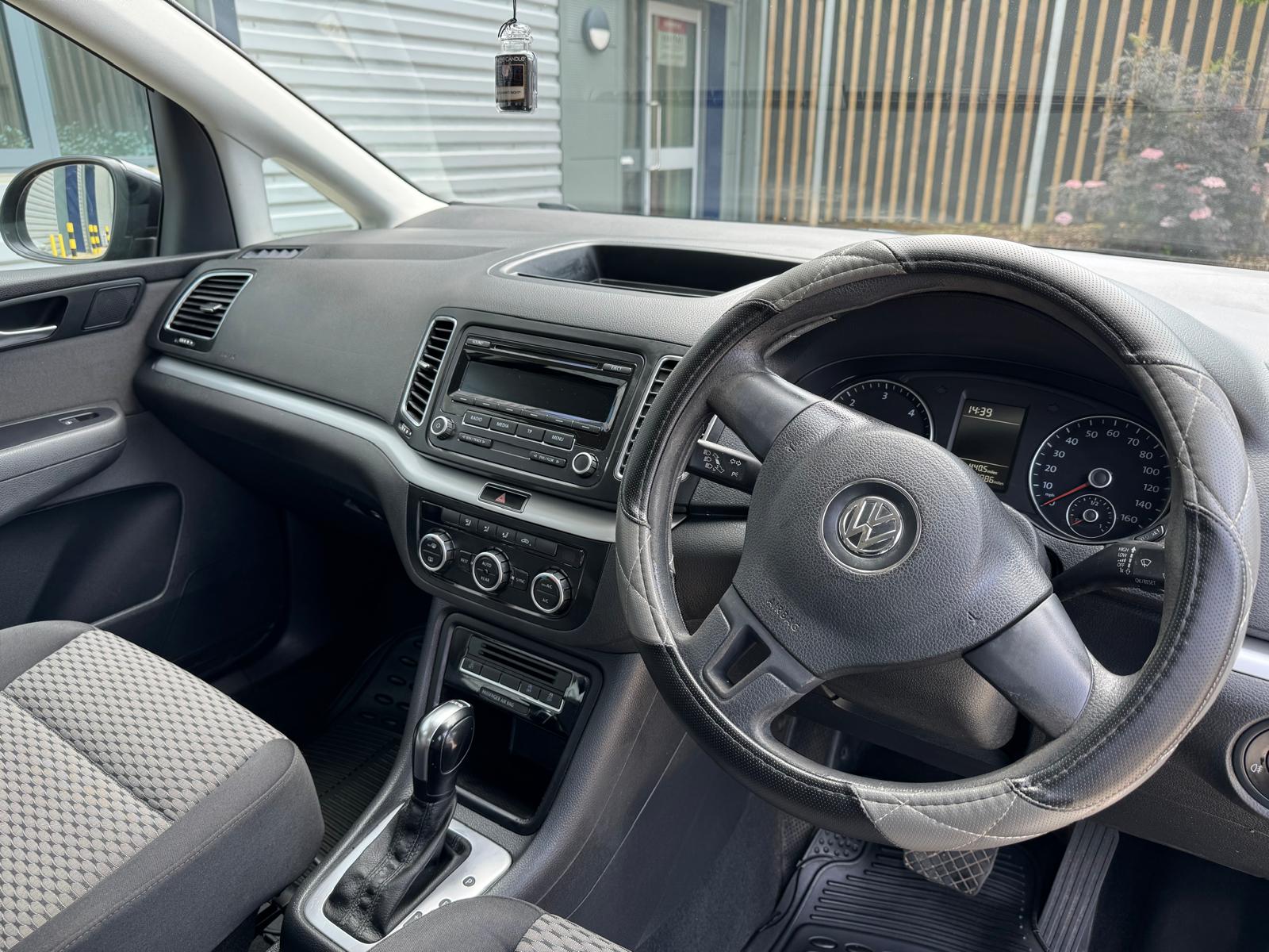 
								Volkswagen Sharan S (2014) 2.0 TDI BlueMotion Tech S MPV 5dr Diesel DSG Euro 5 (s/s) (140 ps) full									