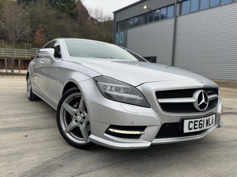 Mercedes-Benz CLS Sport (2011) 3.0 CLS350 CDI V6 BlueEfficiency Sport Coupe 4dr Diesel G-Tronic+ Euro 5 (265 ps)