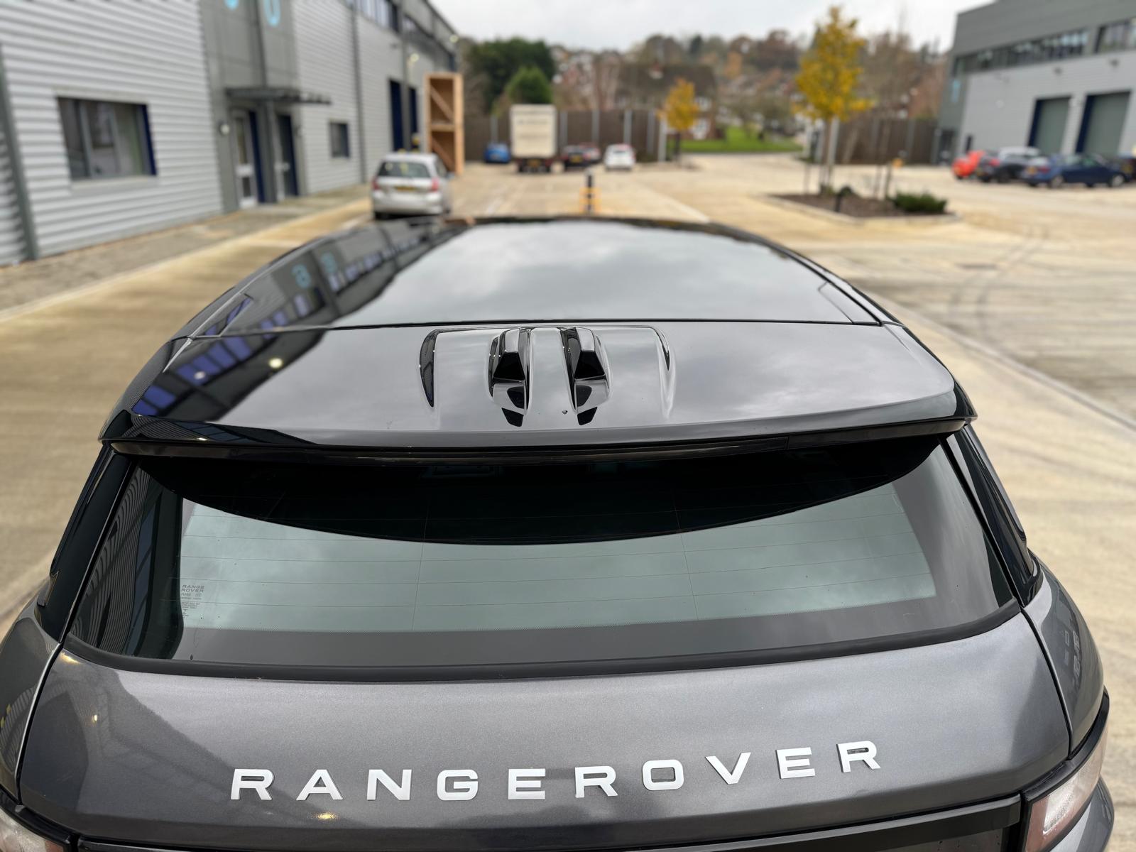 
								Land Rover Range Rover Evoque SE Tech (2018) full									