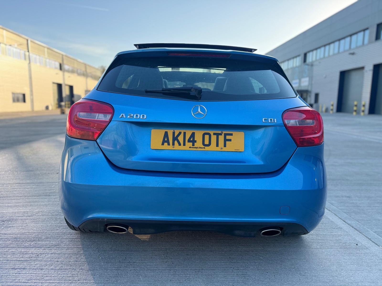 
								Mercedes-Benz A Class Sport (2014) 1.8 A200 CDI Sport Hatchback 5dr Diesel 7G-DCT Euro 5 (s/s) (136 ps) full									