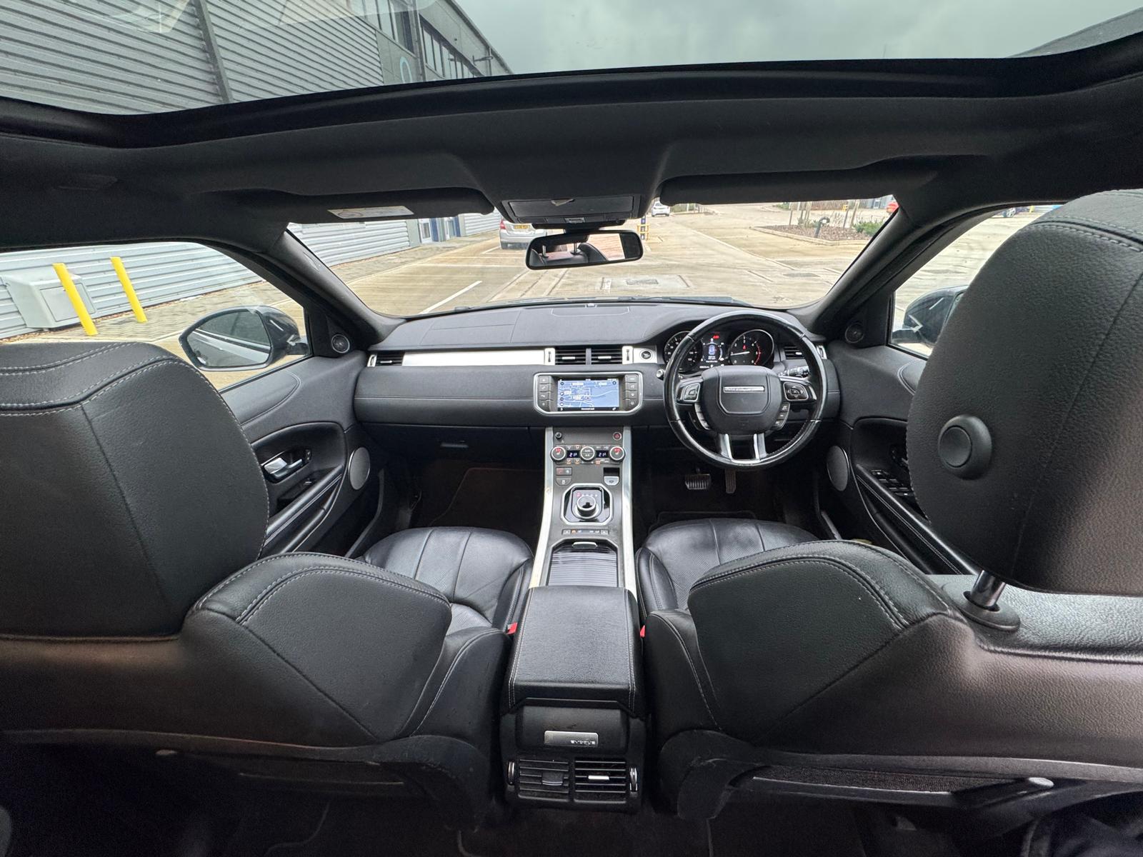 
								Land Rover Range Rover Evoque SE Tech (2018) full									