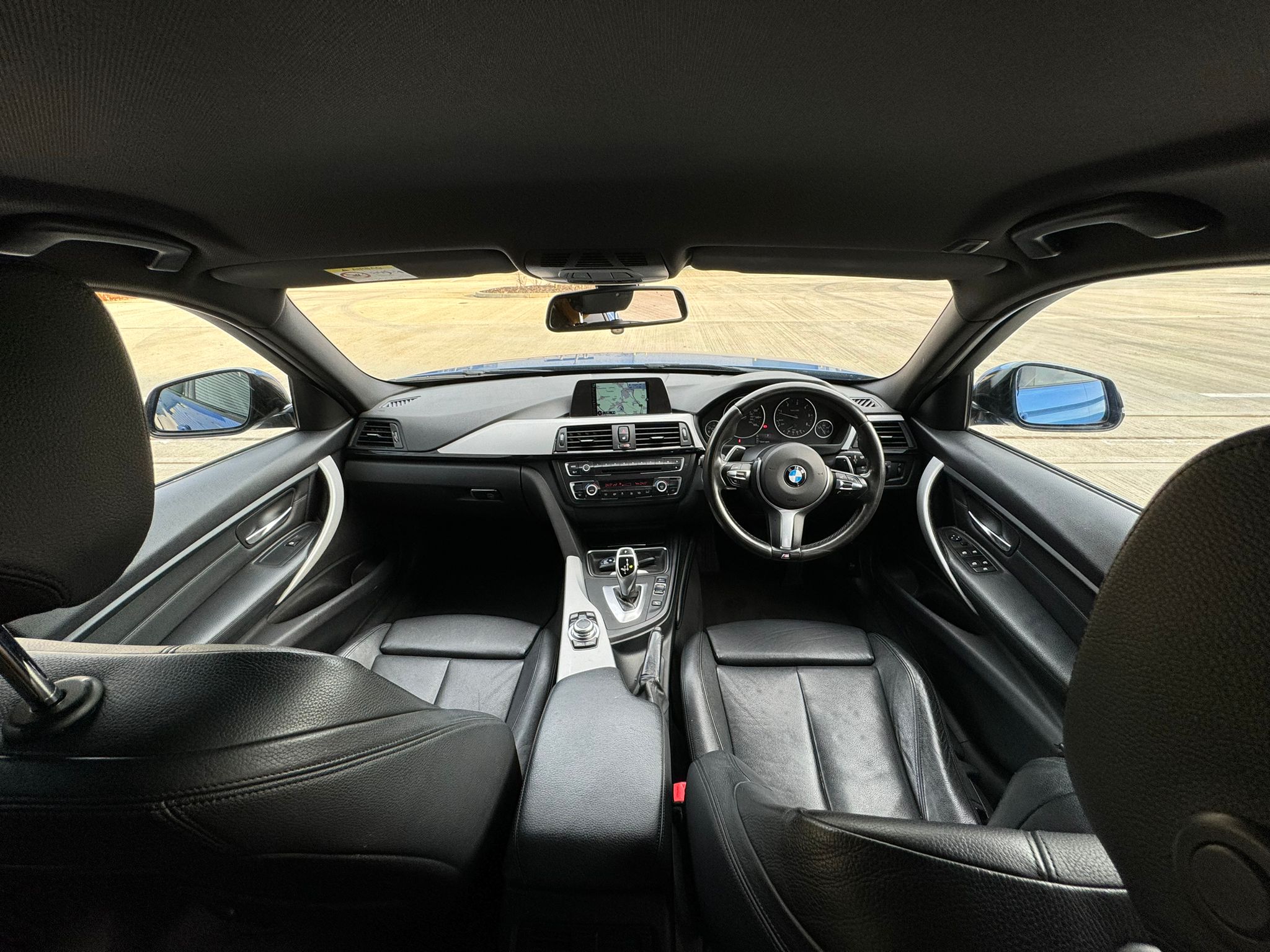 
								BMW 3 Series M Sport (2014)2.0 320d M Sport Touring 5dr Diesel Auto xDrive Euro 5 (s/s) (184 ps) full									