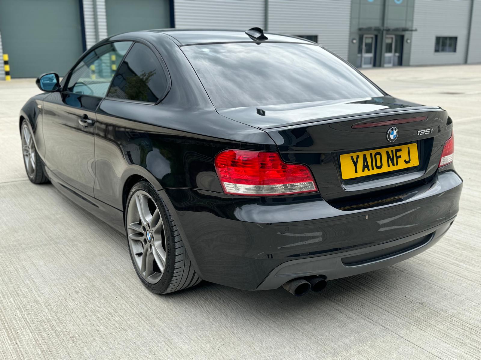 
								BMW 1 Series M Sport (2010)3.0 135i M Sport Coupe 2dr Petrol DCT Euro 5 (306 ps) full									