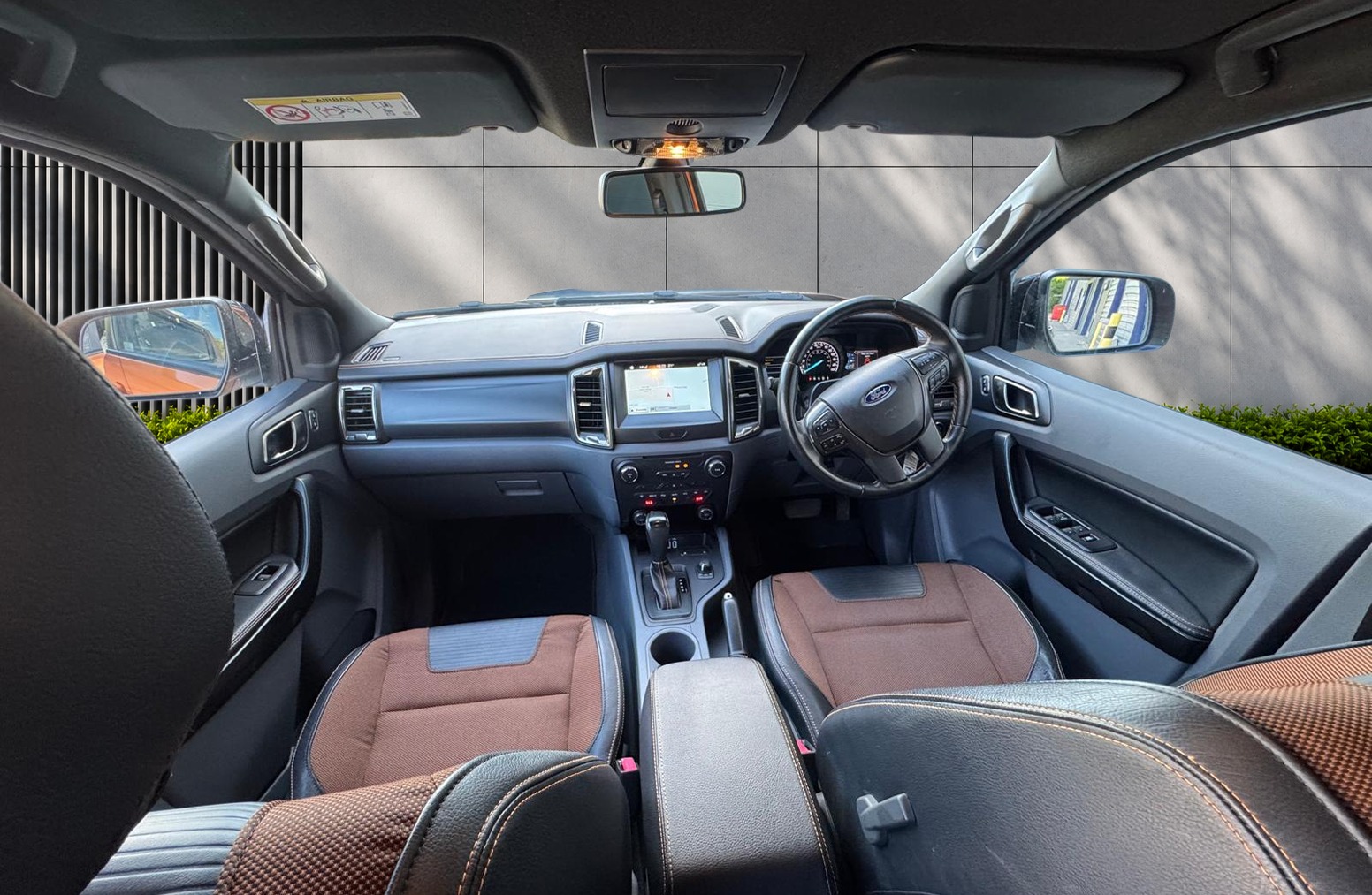 
								Ford Ranger 3.2 TDCi Wildtrak Auto 4WD Euro 5 4dr full									