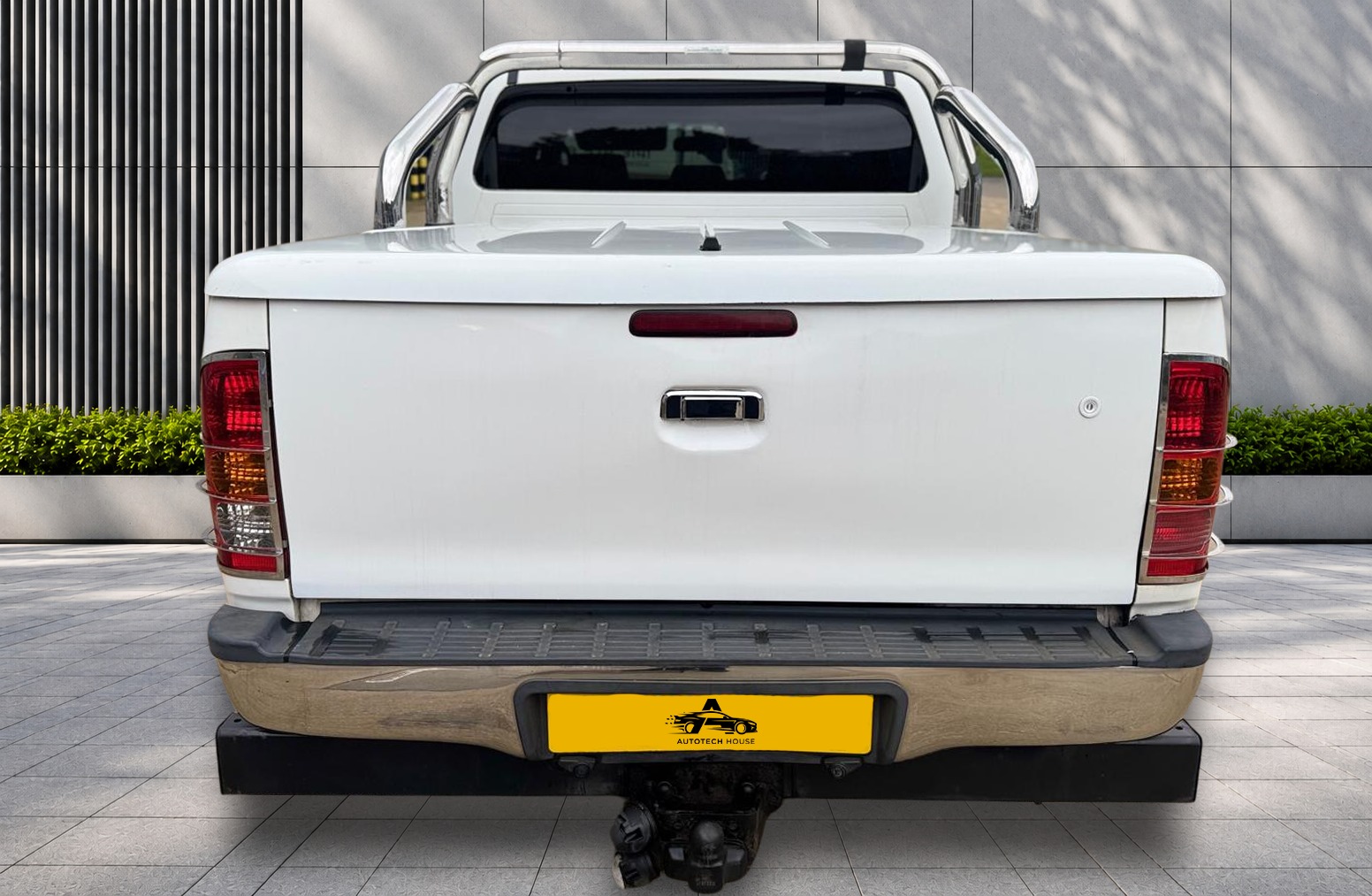 
								Toyota Hilux 2.5 D-4D HL3 4WD 4dr full									