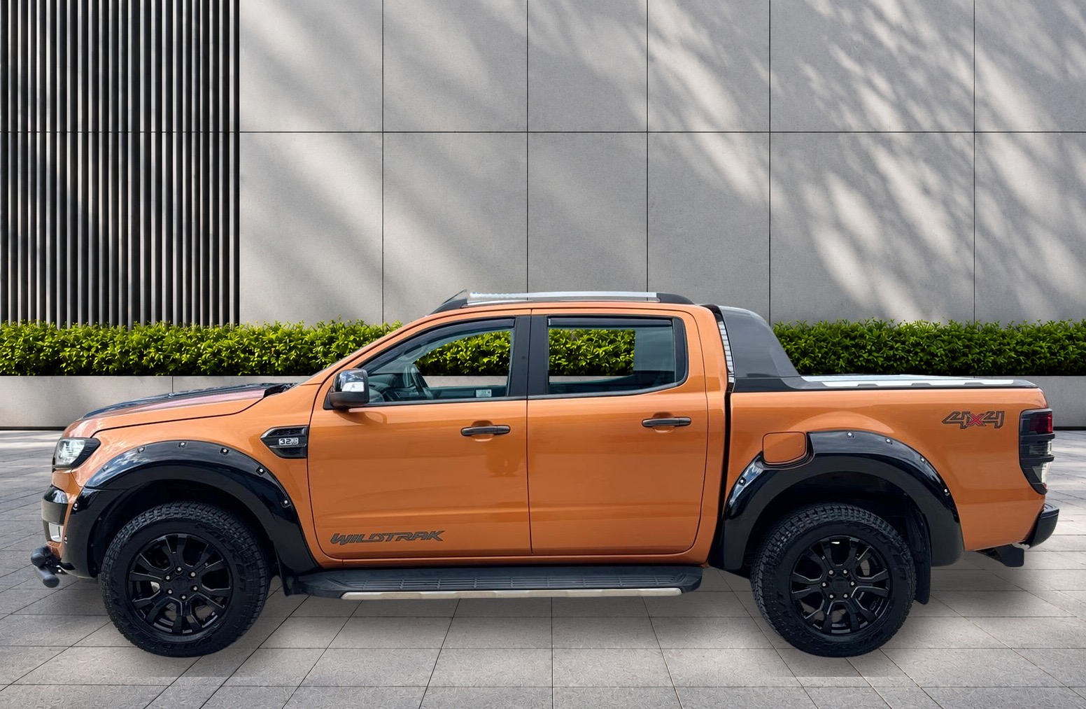 
								Ford Ranger 3.2 TDCi Wildtrak Auto 4WD Euro 5 4dr full									