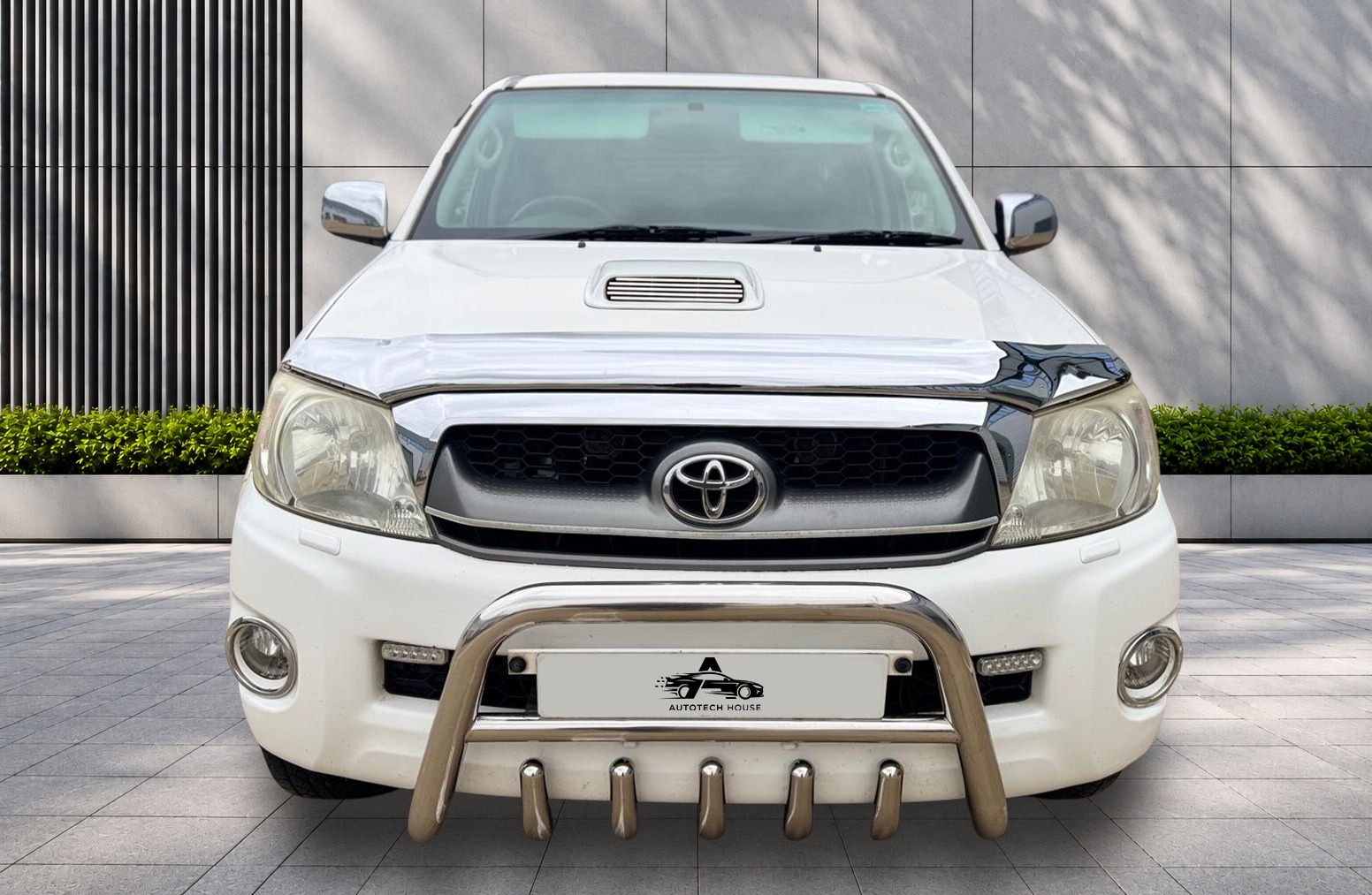 
								Toyota Hilux 2.5 D-4D HL3 4WD 4dr full									