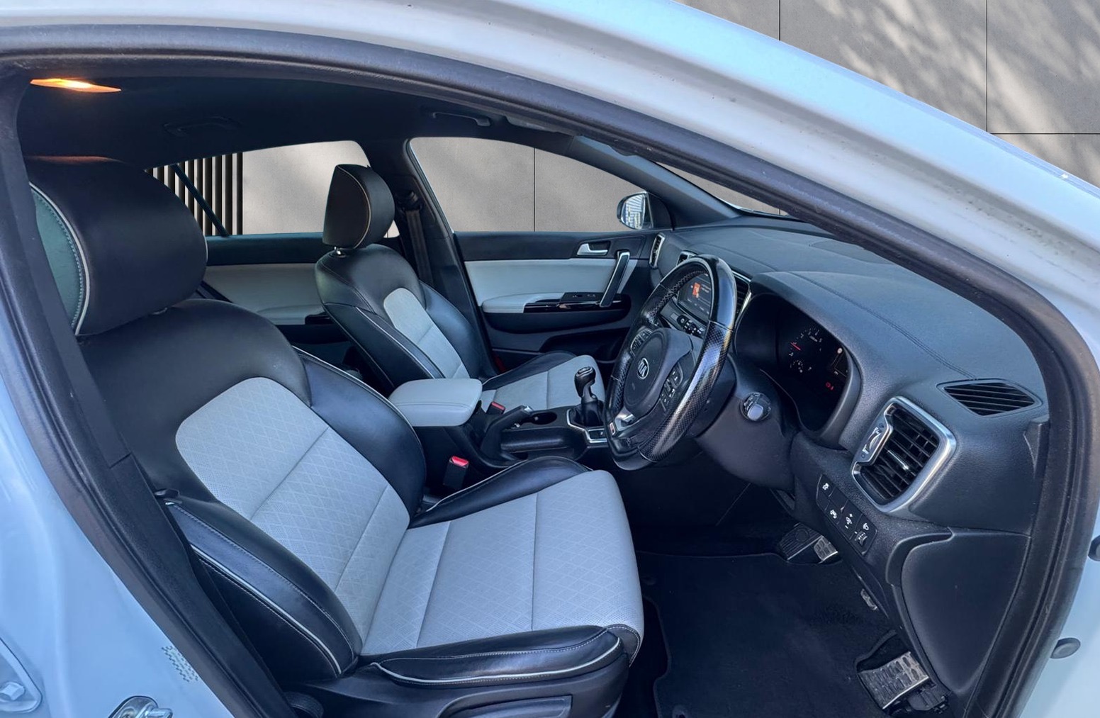 
								Kia Sportage 1.6 T-GDi GT-Line AWD Euro 6 5dr full									